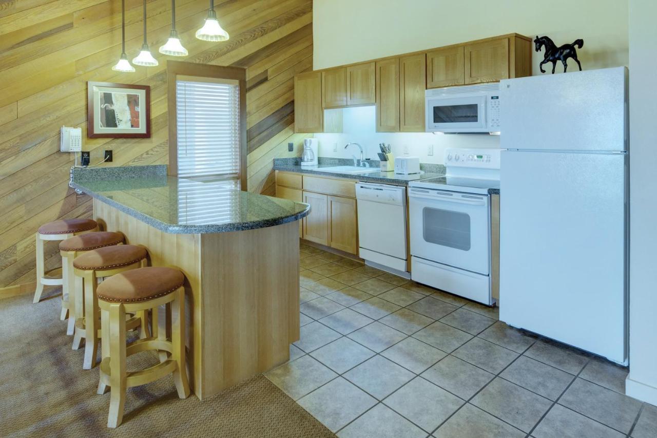 Seventh Mountain Resort Deschutes River Woods Экстерьер фото