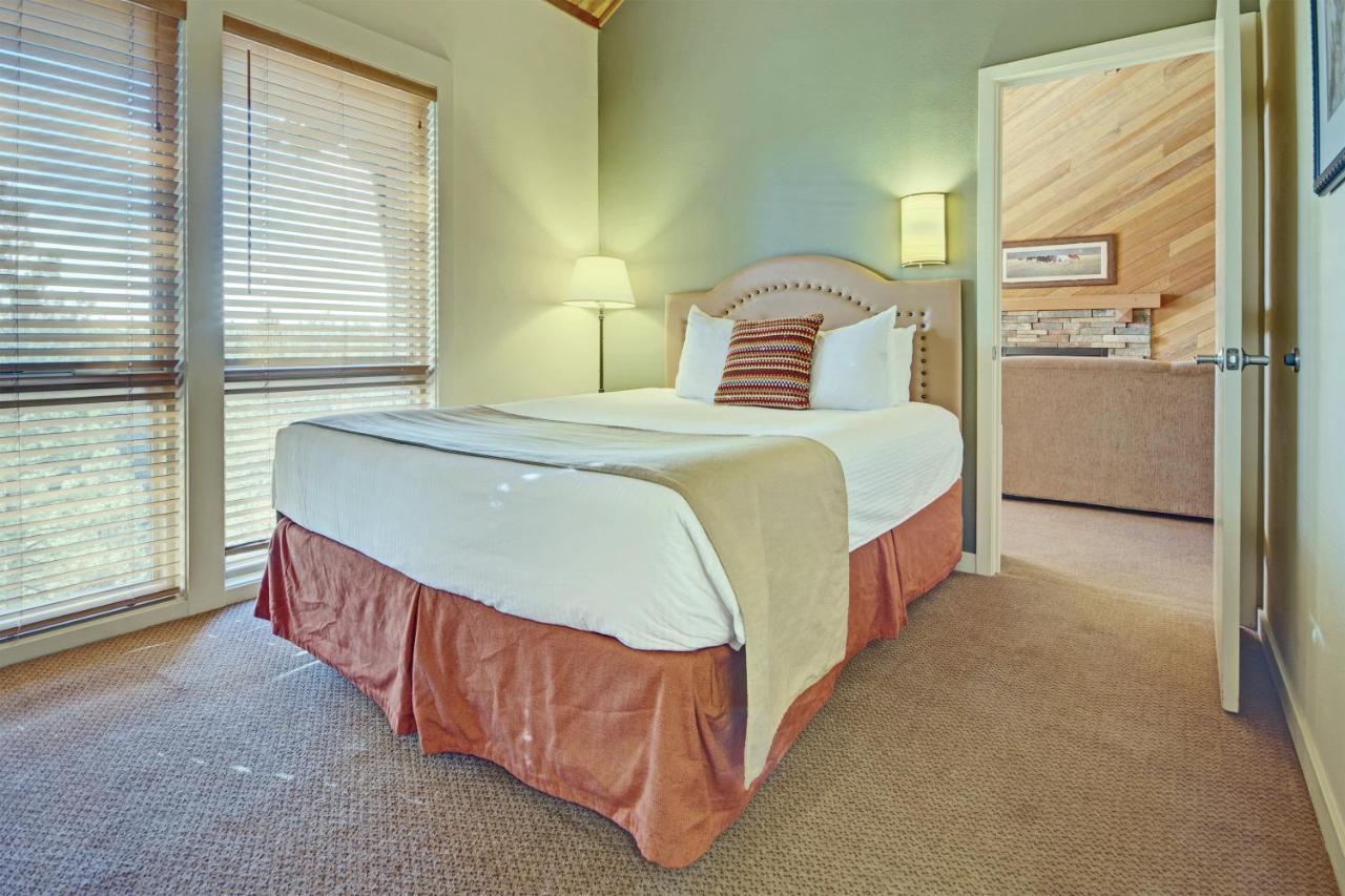 Seventh Mountain Resort Deschutes River Woods Экстерьер фото