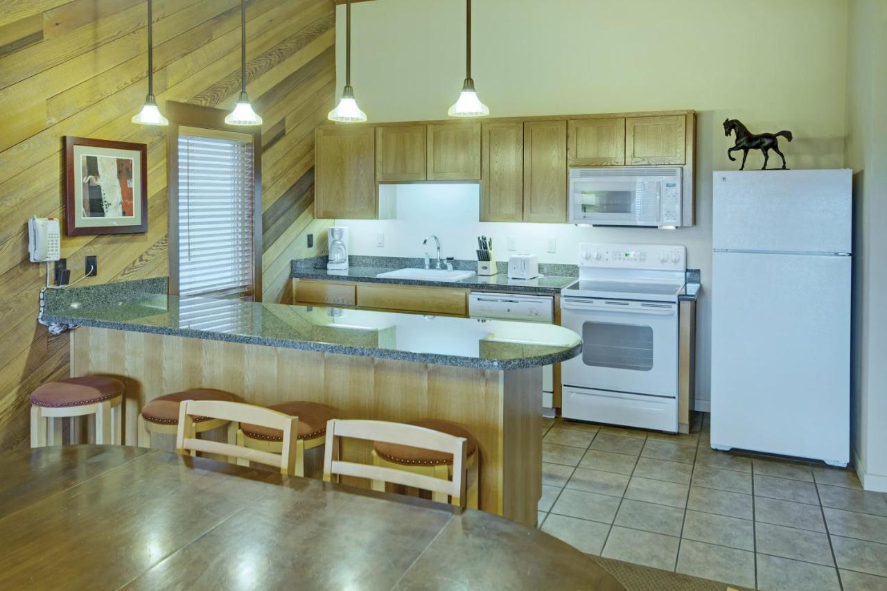 Seventh Mountain Resort Deschutes River Woods Экстерьер фото
