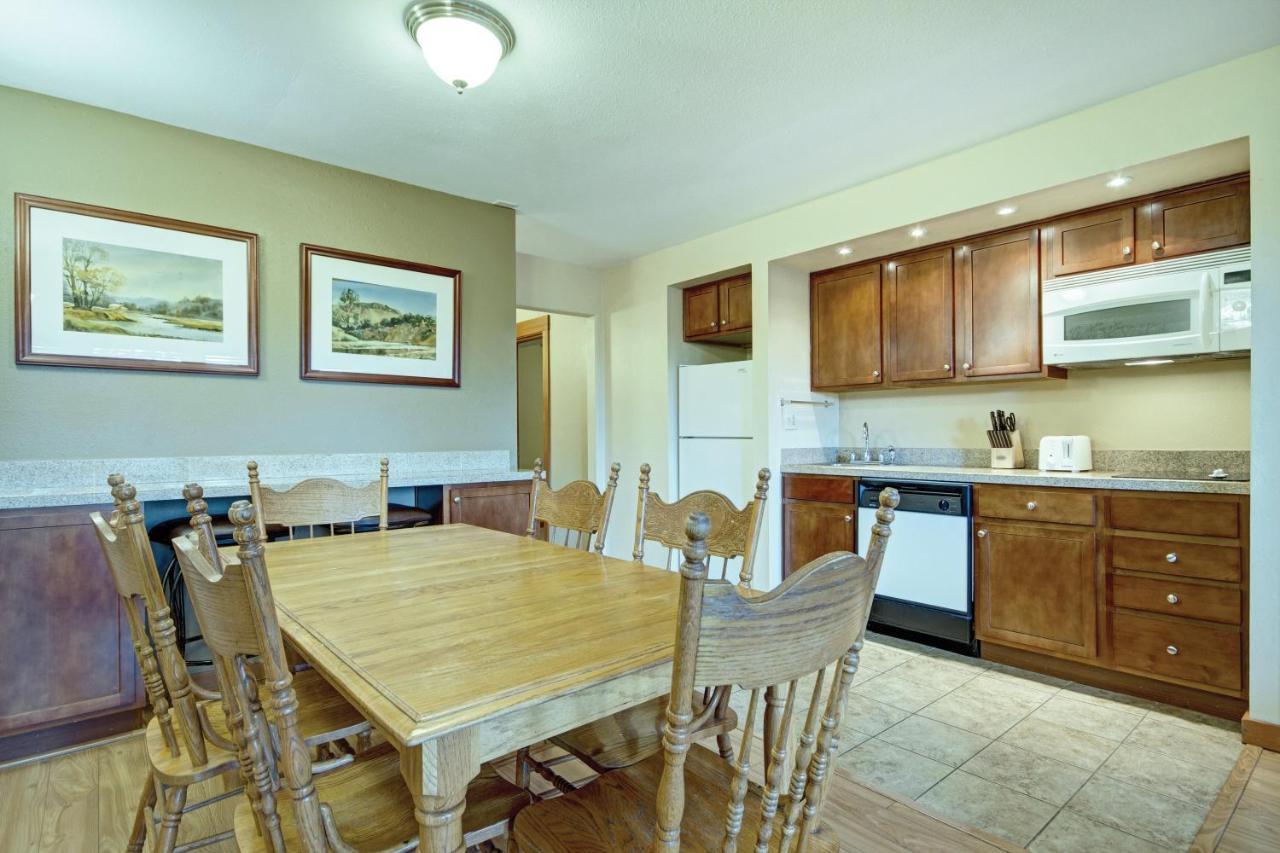 Seventh Mountain Resort Deschutes River Woods Экстерьер фото